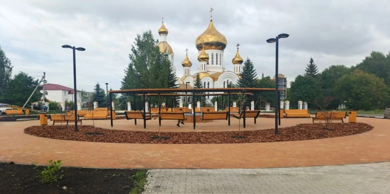 Реализация в Мордовии национальных проектов, предложенных Президентом России.  В Комсомольском завершилось благоустройство общественной территории